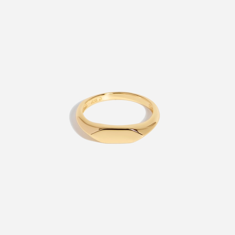 Amelia Ring